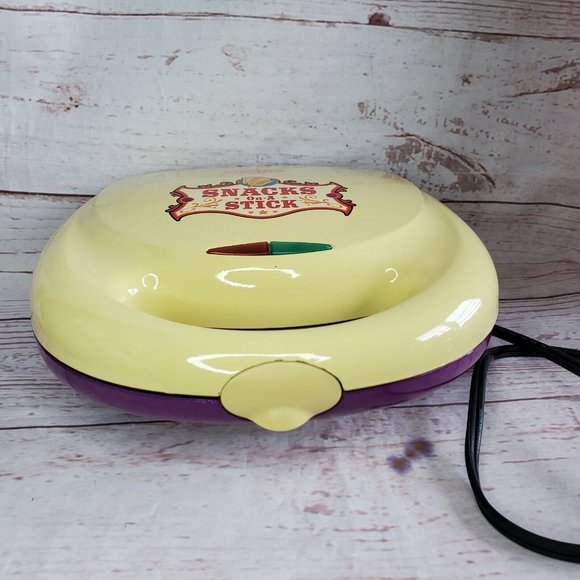 Intertek Nostalgia 120Vac Electrics Snack Maker - Picture 2 of 12